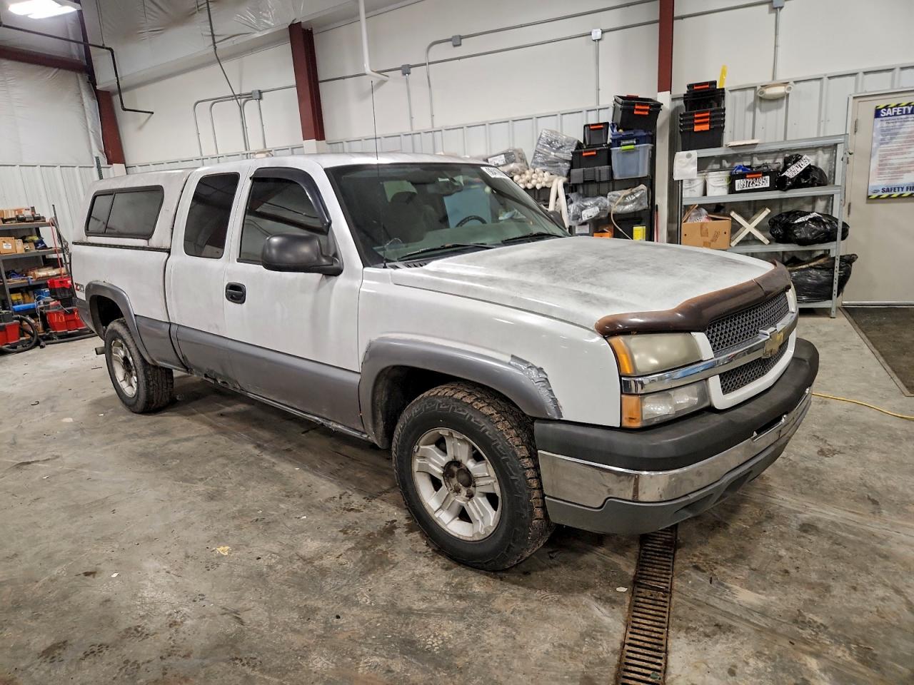 Chevrolet Silverado K1500 Image 8