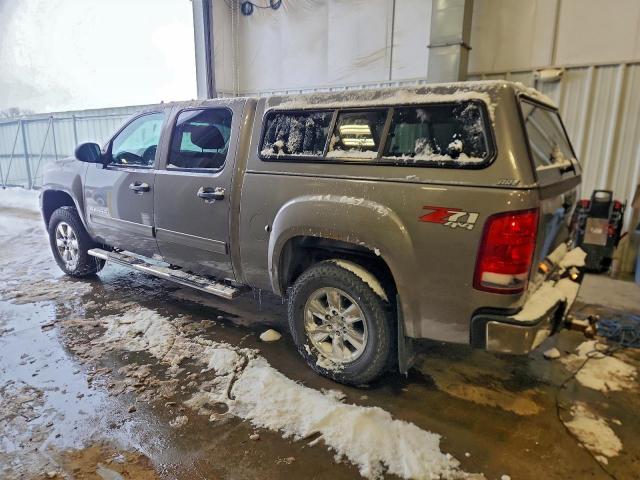 GMC Sierra K1500 Sle Image 3