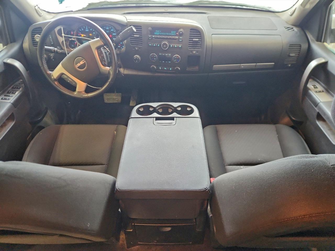 GMC Sierra K1500 Sle Image 4