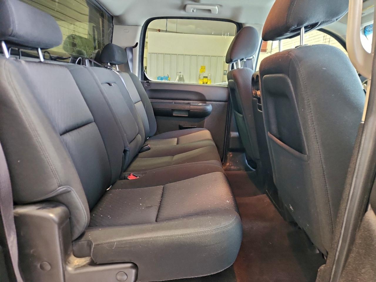 GMC Sierra K1500 Sle Image 8