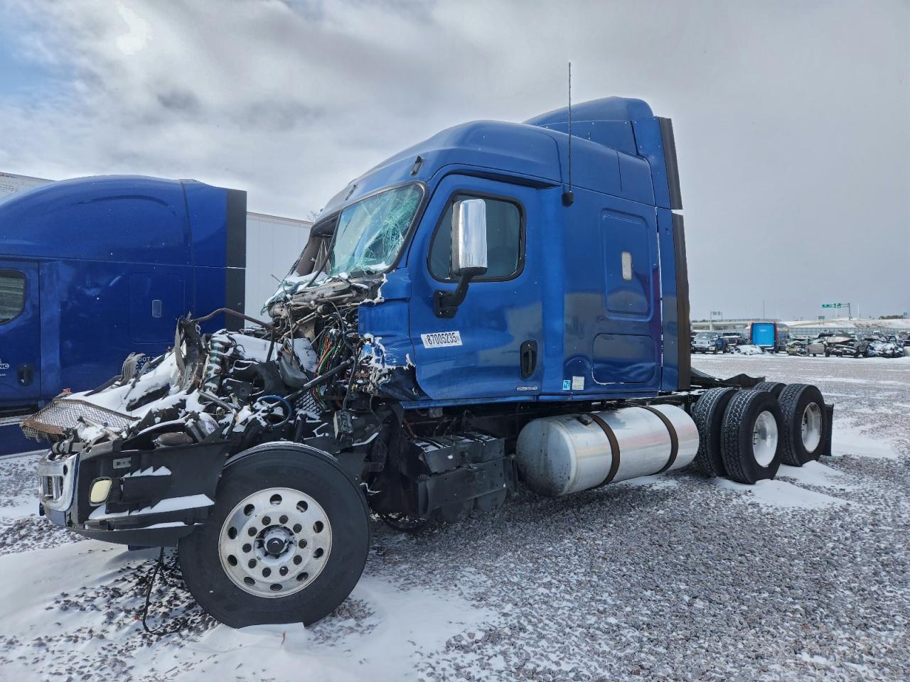 Freightliner Cascadia Image 10