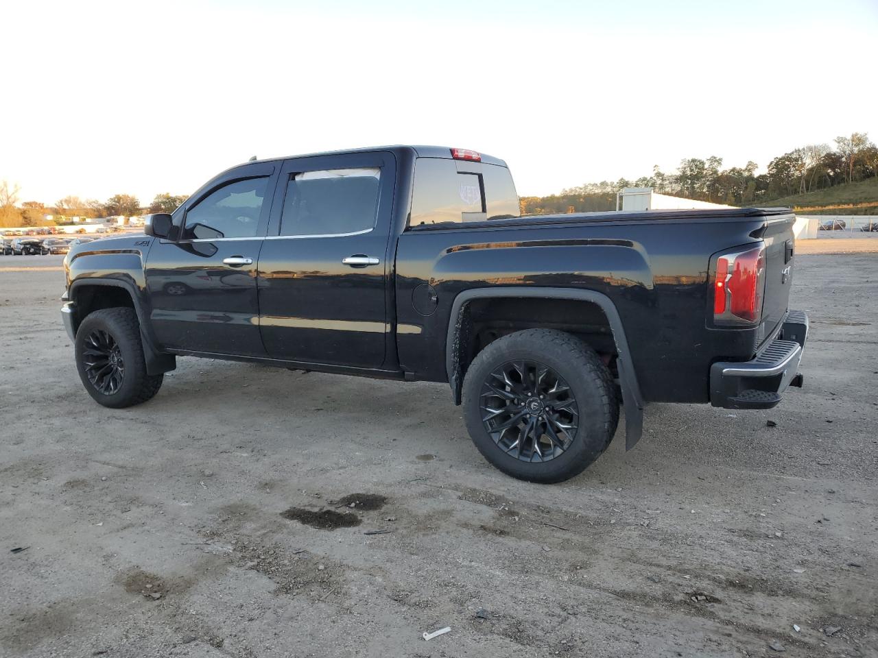 GMC Sierra K1500 Slt Image 11