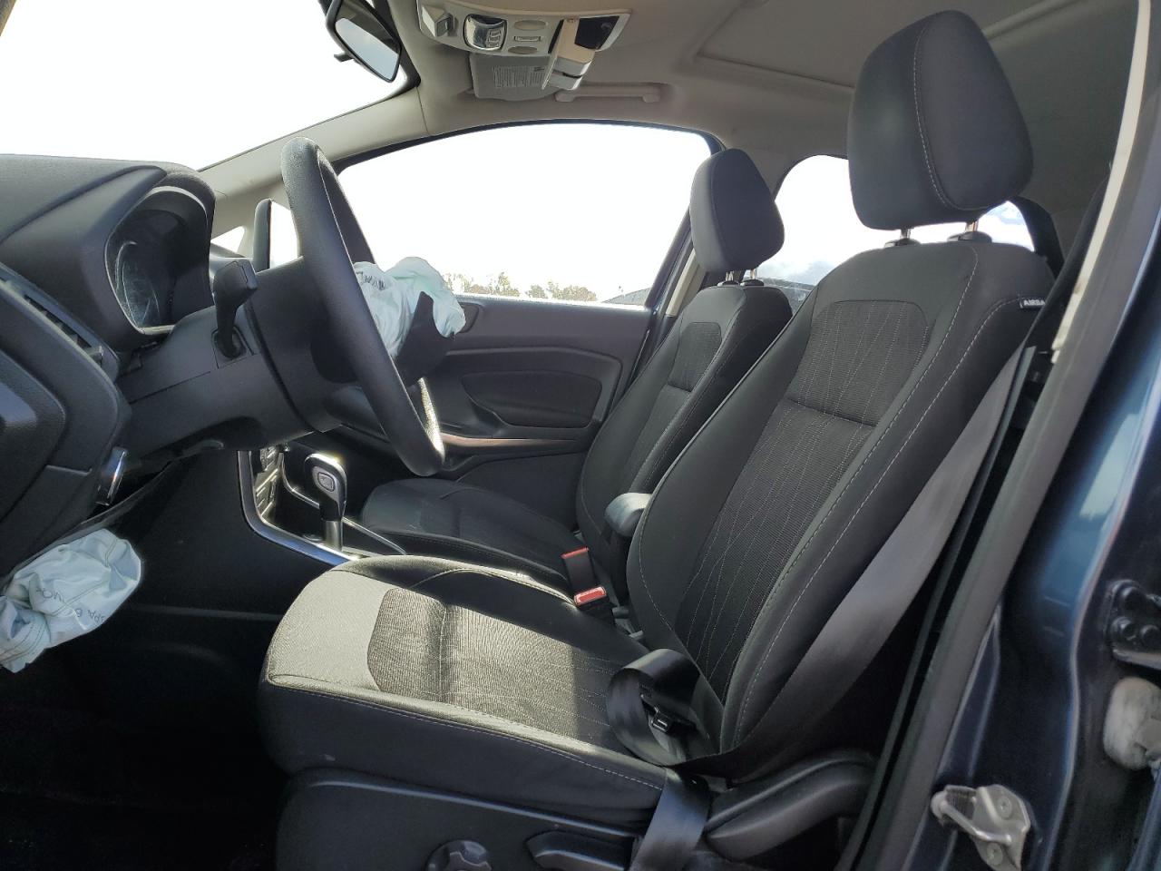 Ford EcoSport Se Image 4