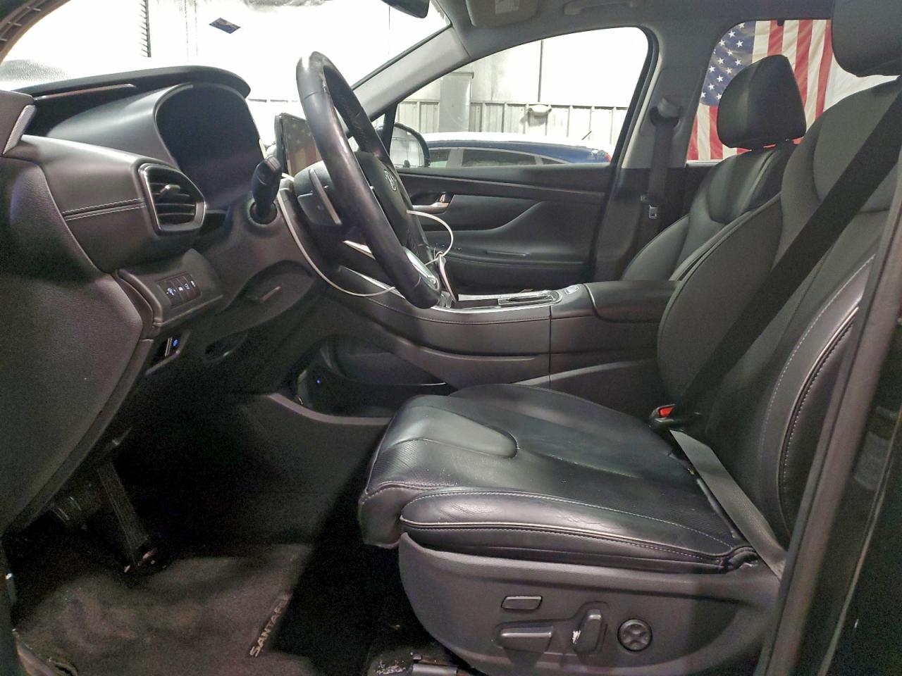 Hyundai SANTA FE Limited Image 13