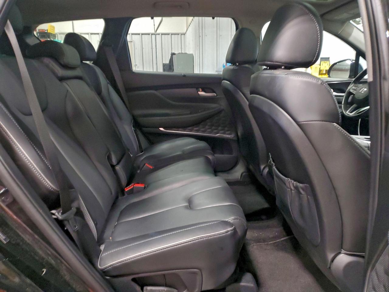 Hyundai SANTA FE Limited Image 6