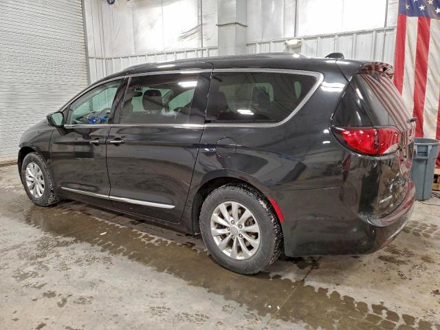 Chrysler Pacifica Touring L Plus Image 2