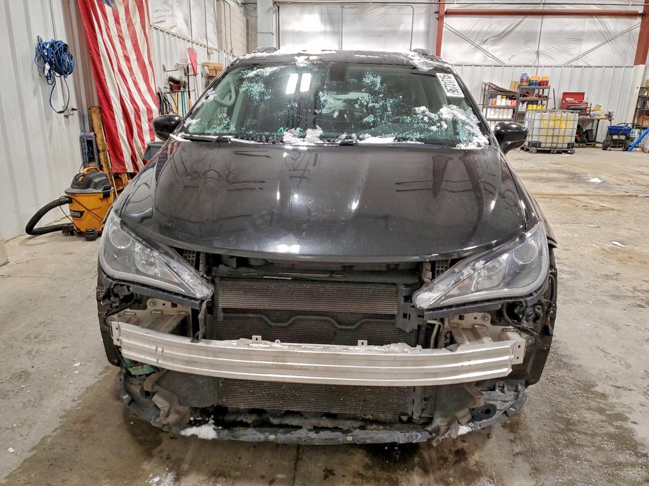 Chrysler Pacifica Touring L Plus Image 7