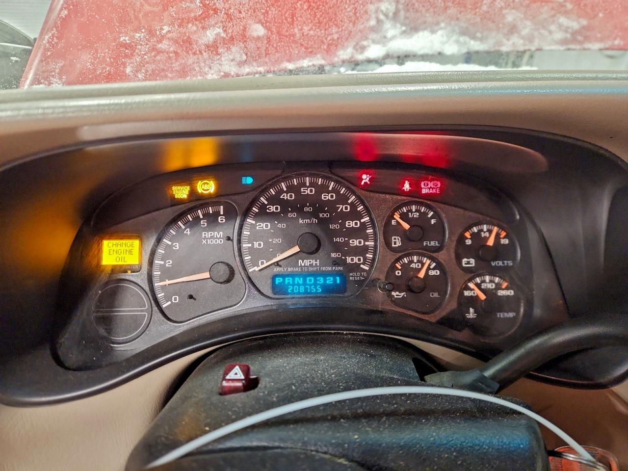 Chevrolet Silverado K1500 Image 2