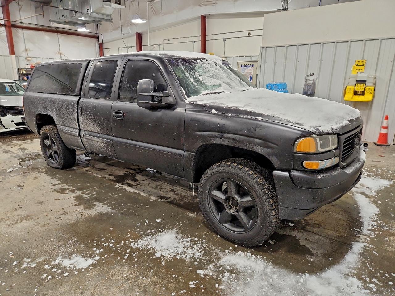 GMC Sierra K1500 Image 8