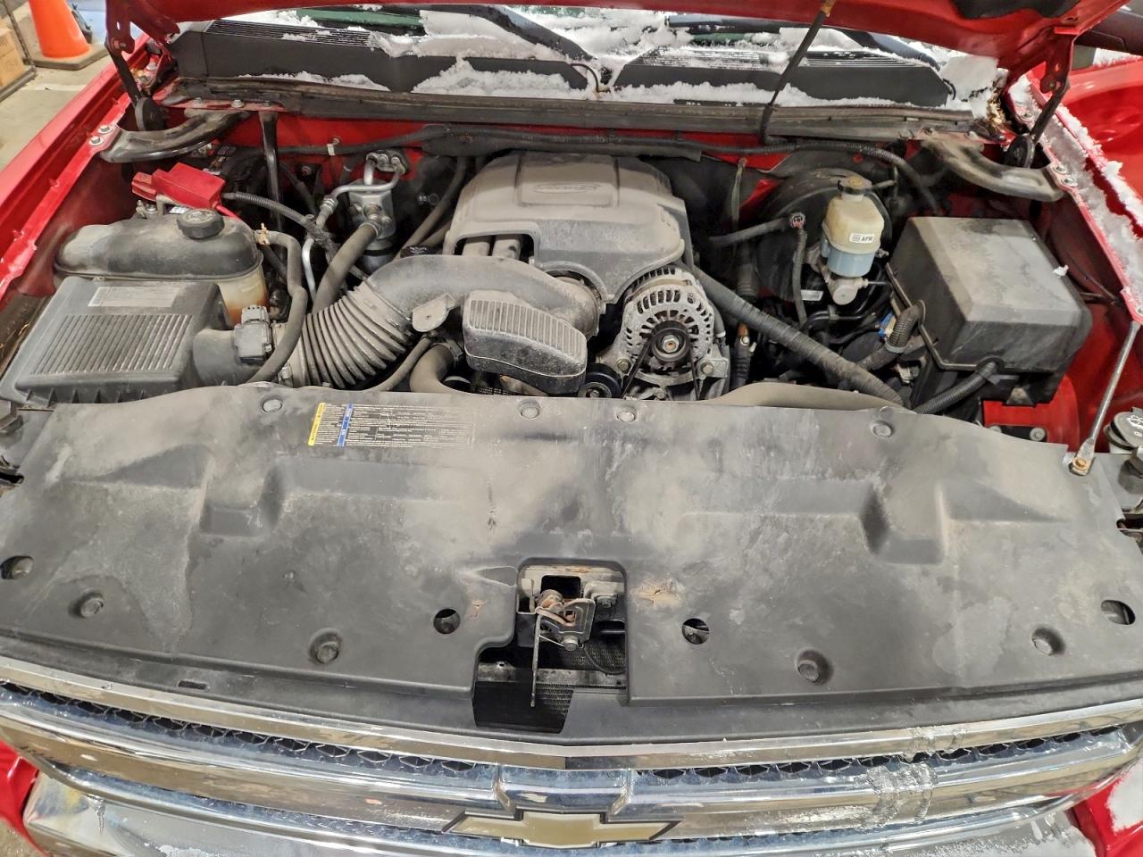 Chevrolet Silverado K1500 Lt Image 9