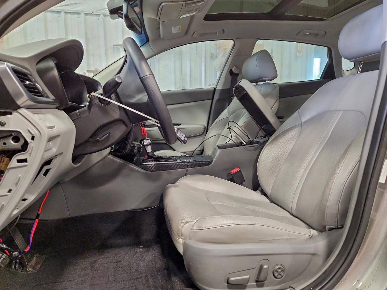 Kia Optima Ex Image 6