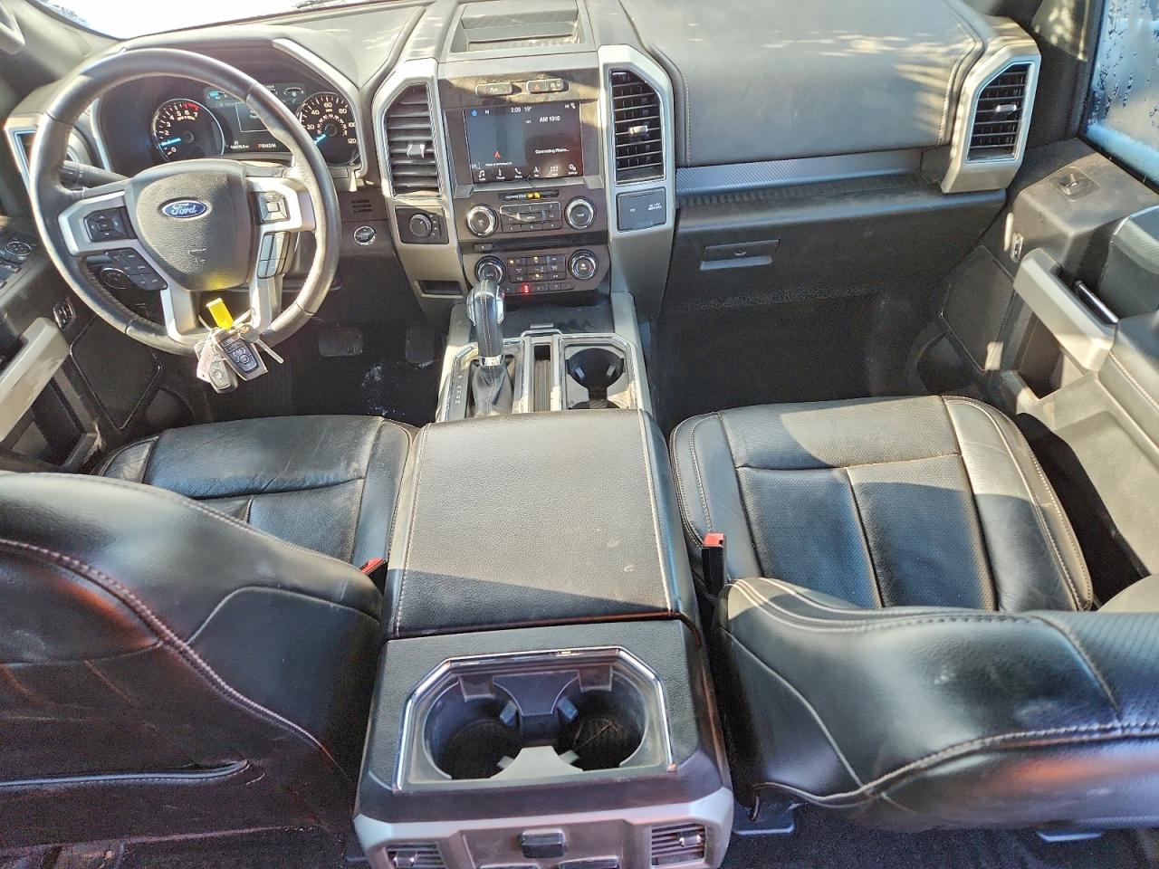 Ford F-150 Supercrew Image 4