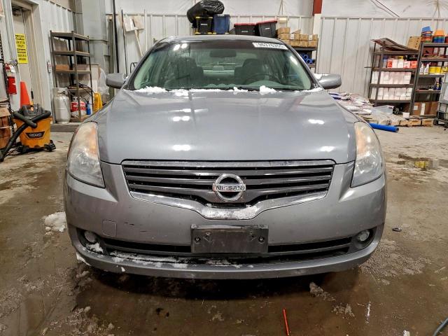 Nissan Altima 2.5 Image 11