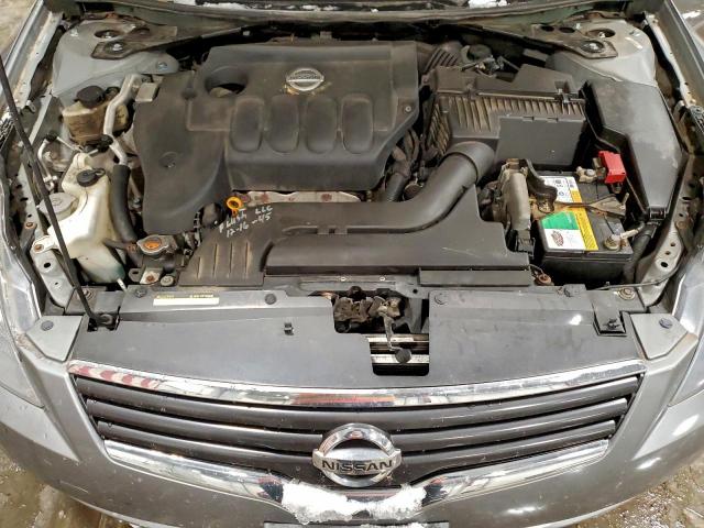 Nissan Altima 2.5 Image 3