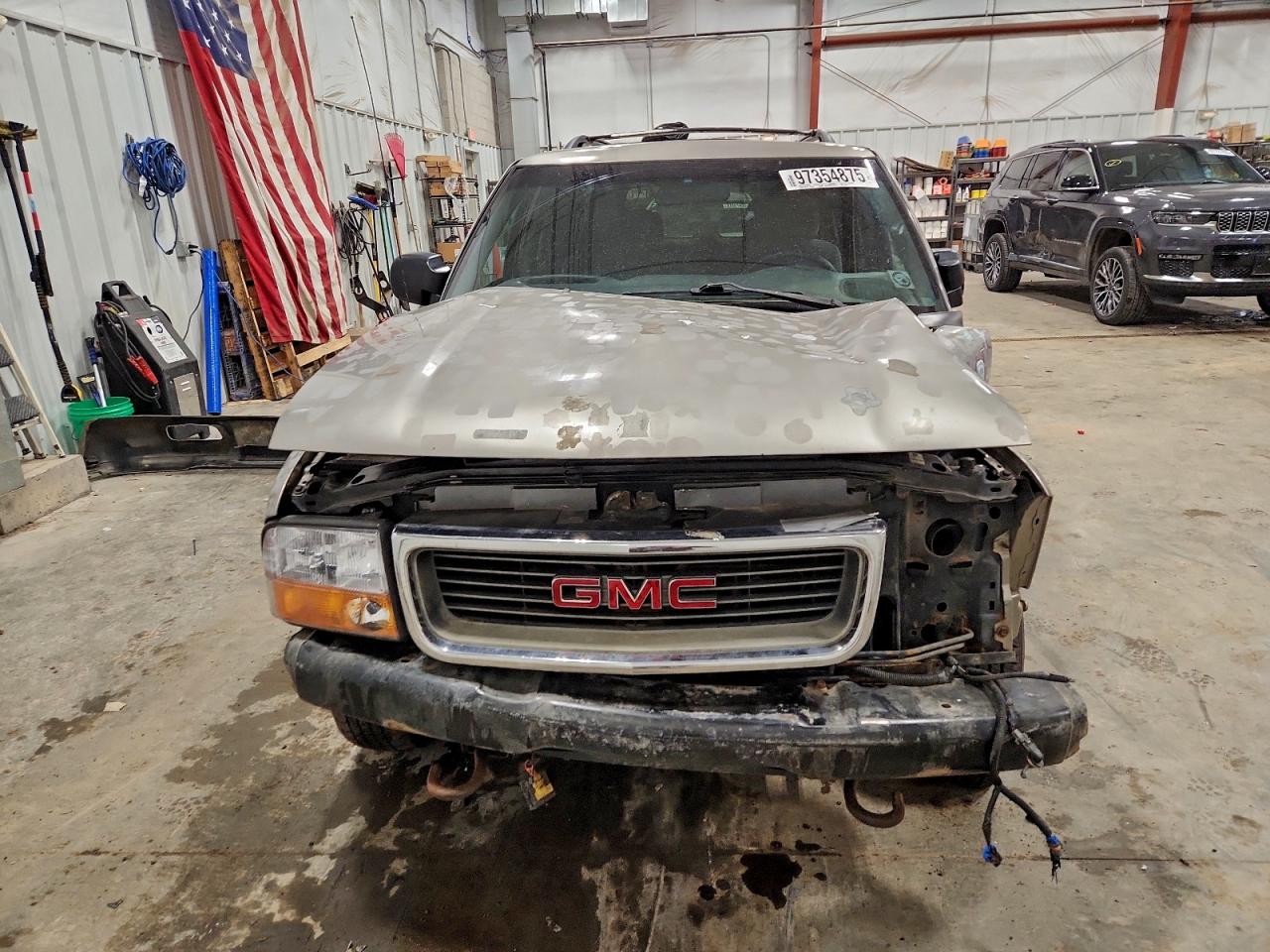 GMC Jimmy Image 6