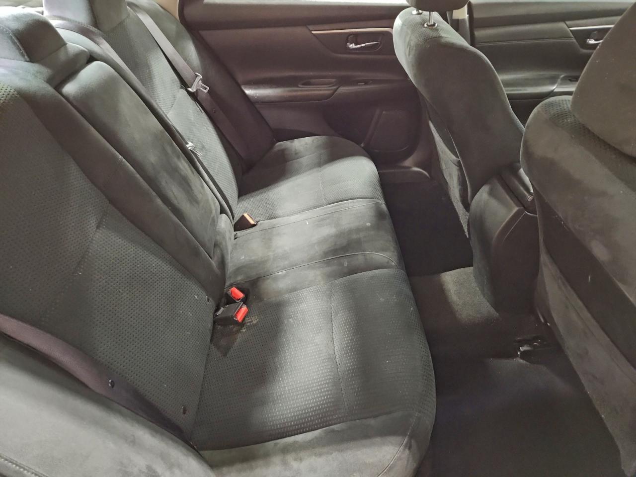 Nissan Altima 2.5 Image 8