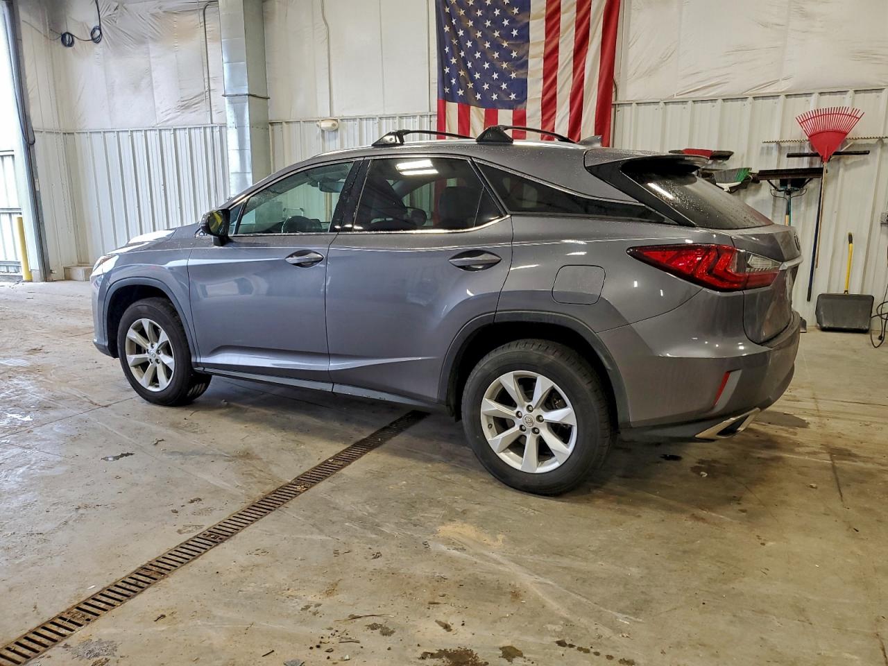 Lexus RX 350 Base Image 6