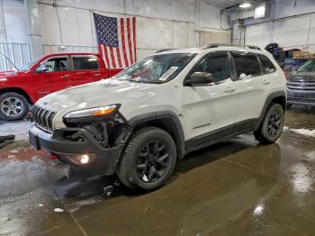  Salvage Jeep Cherokee