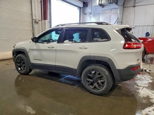 Jeep Cherokee Trailhawk Image 2