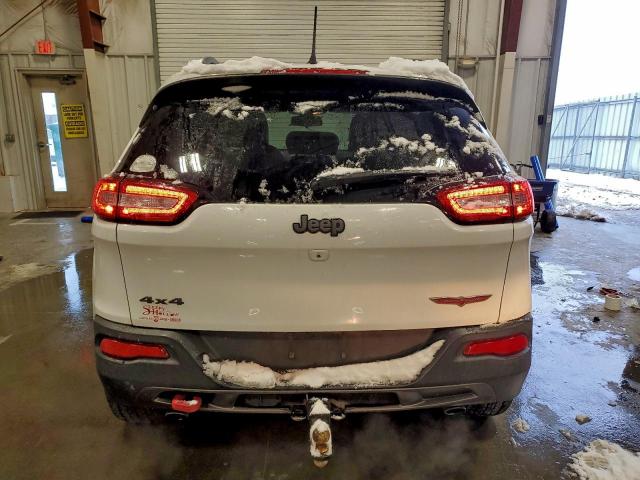 Jeep Cherokee Trailhawk Image 7