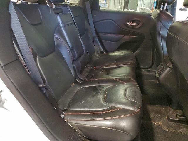 Jeep Cherokee Trailhawk Image 10