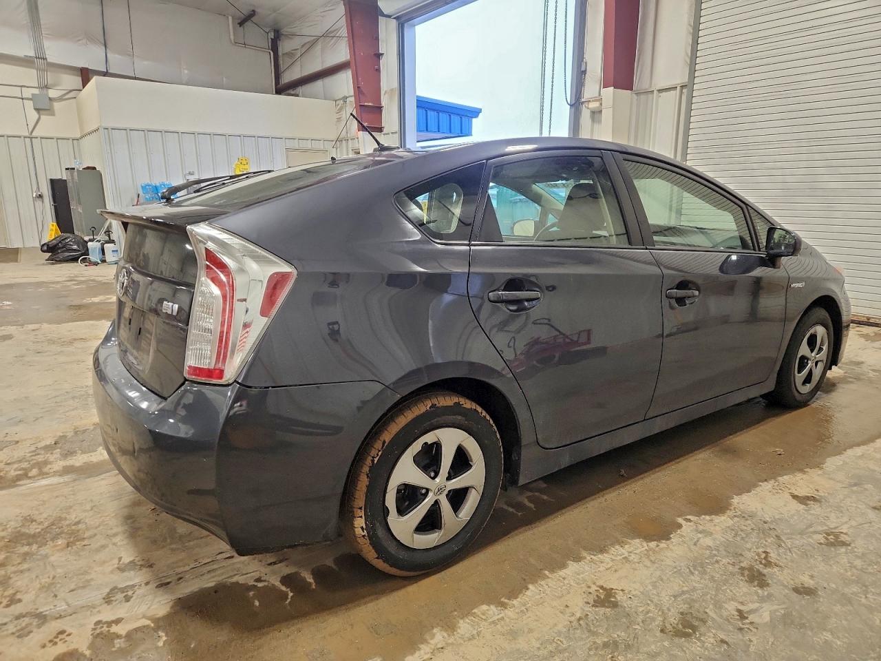 Toyota Prius Image 4