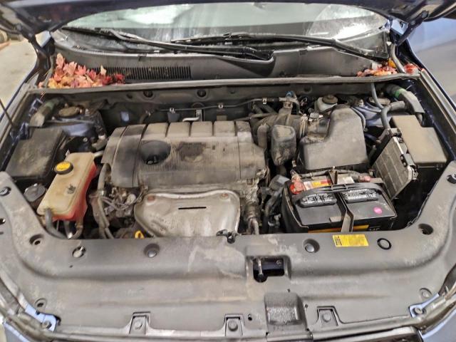 Toyota RAV4 Image 12