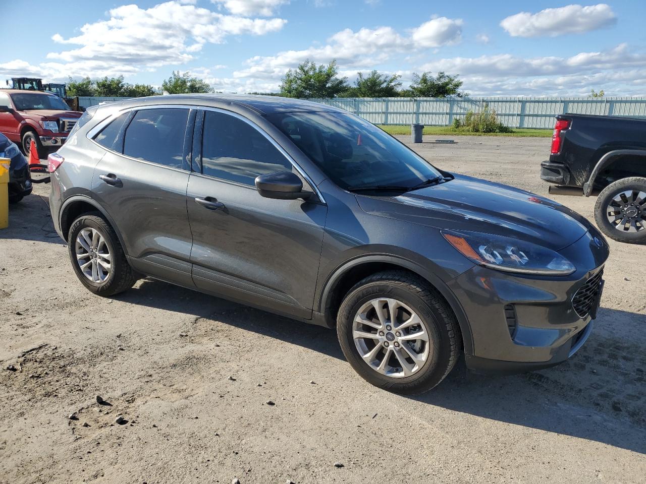 Ford Escape Se Image 4