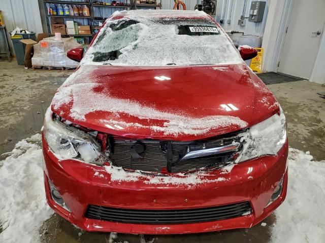 Toyota Camry Base Image 4