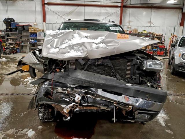 Chevrolet Silverado K2500 Heavy Duty Image 8