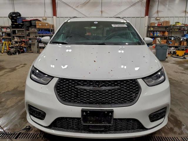 Chrysler Pacifica Touring L Image 4