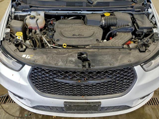 Chrysler Pacifica Touring L Image 11