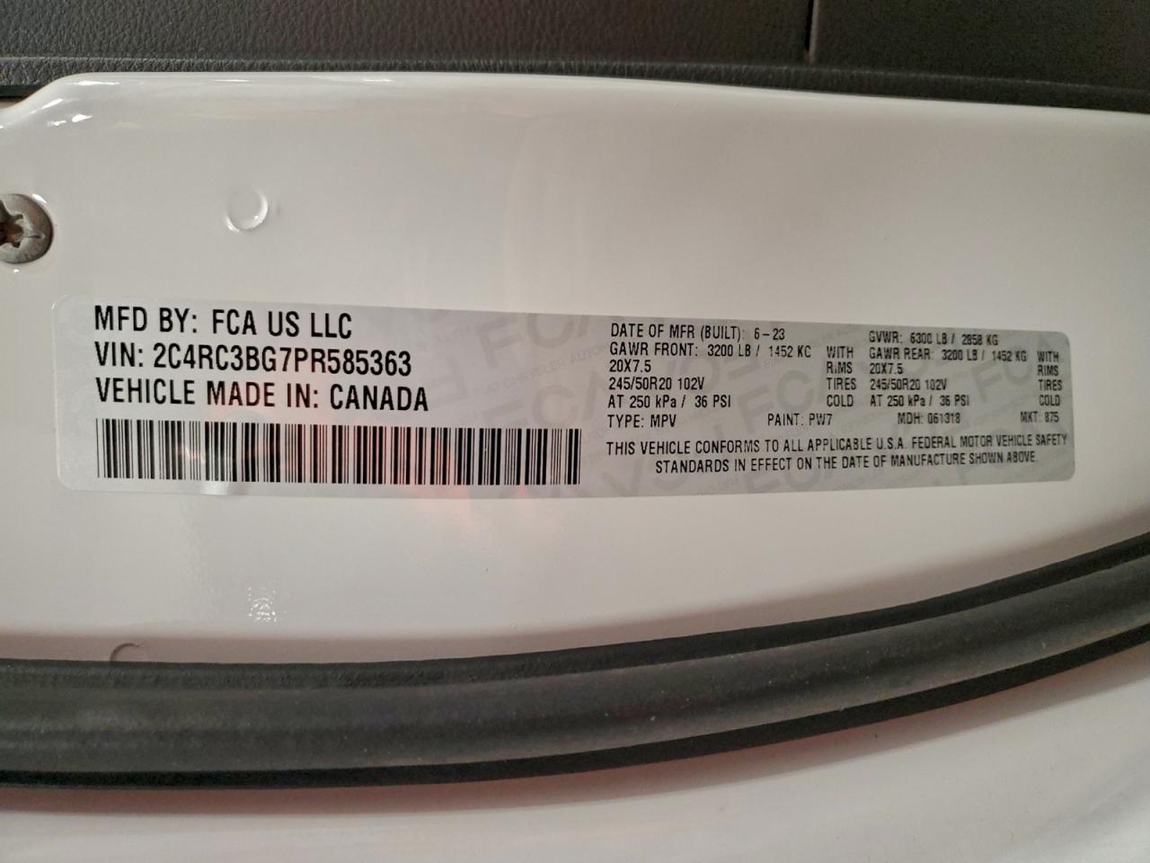 Chrysler Pacifica Touring L Image 12