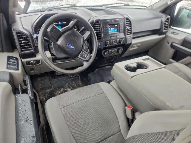 Ford F-150 Super Cab Image 8